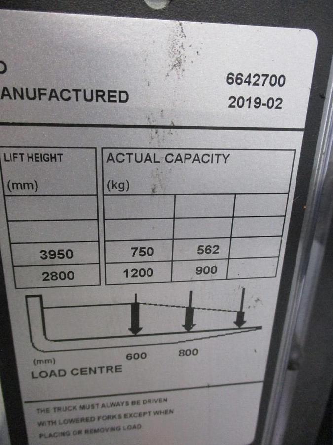 Refurbished 2019 TOYOTA SWE120XR triplex - 1201