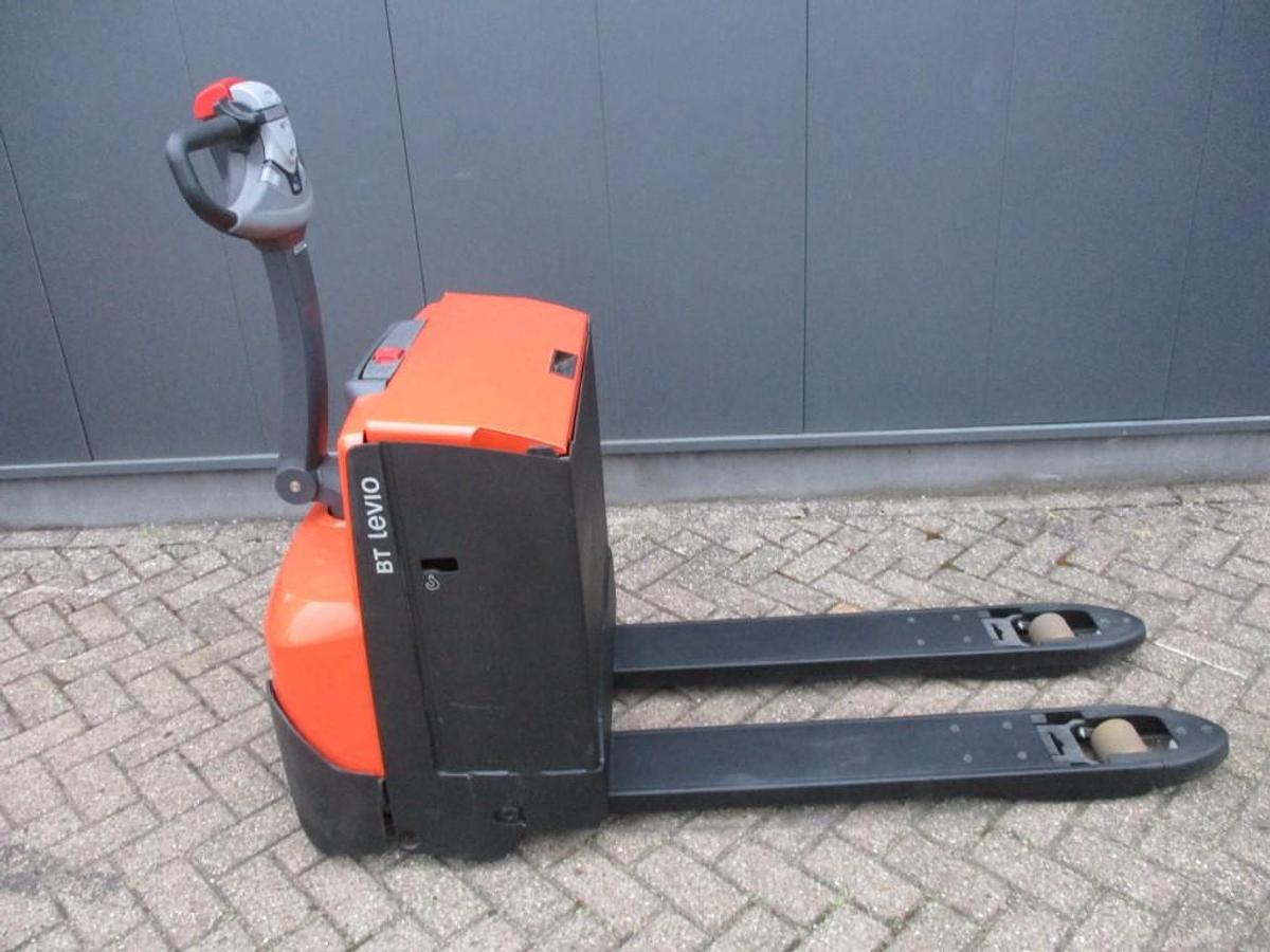 Refurbished 2019 TOYOTA LWE250 - 002