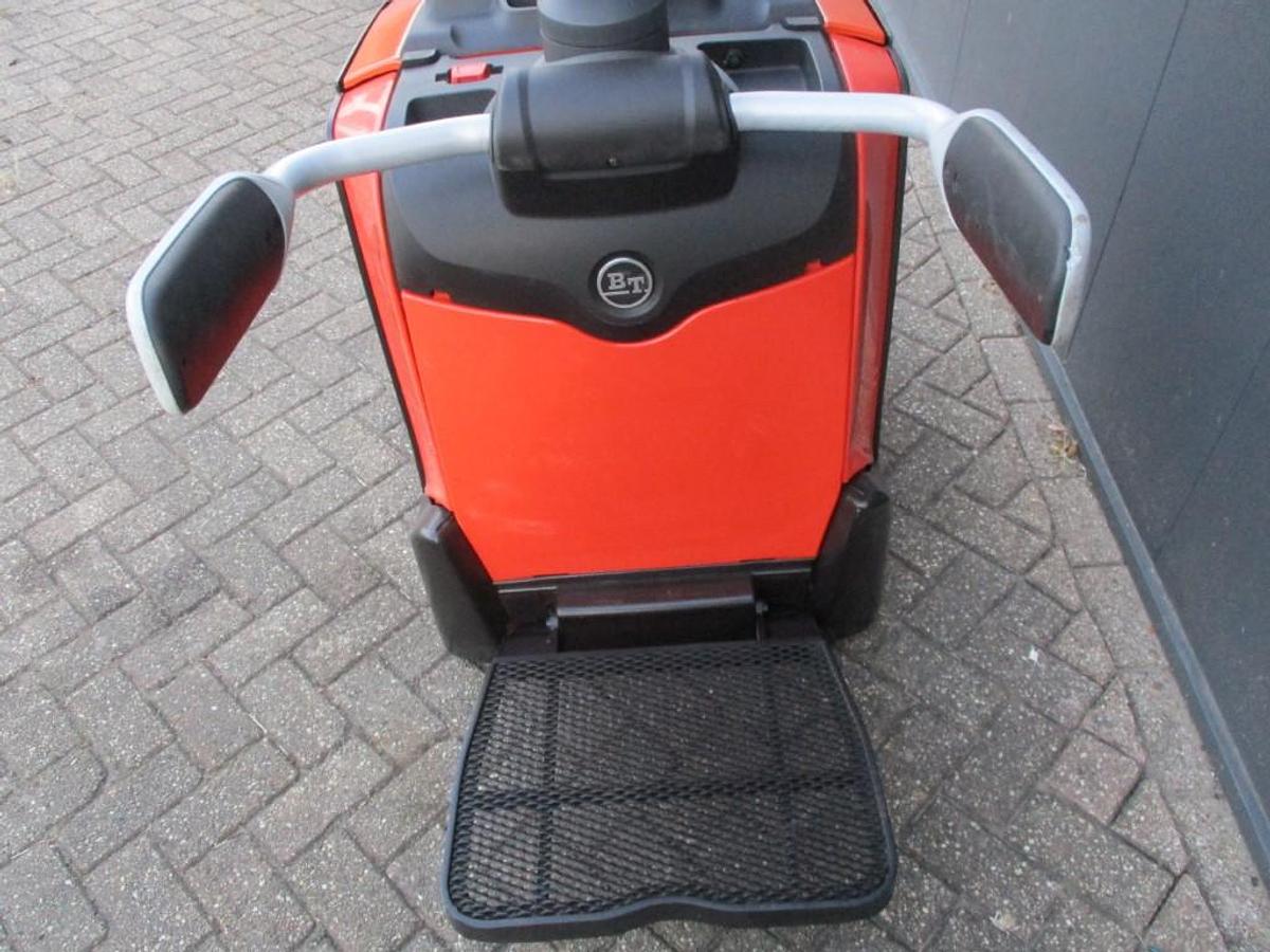 Refurbished 2019 TOYOTA LPE250 - 712