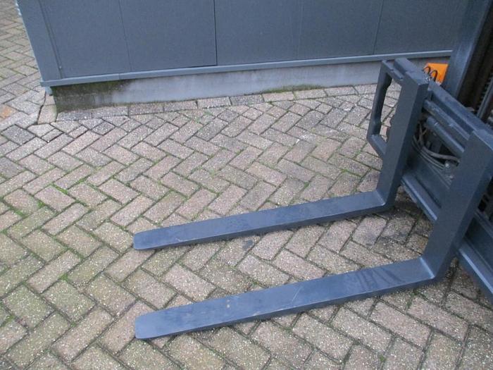 Refurbished 2003 STILL R 50-12