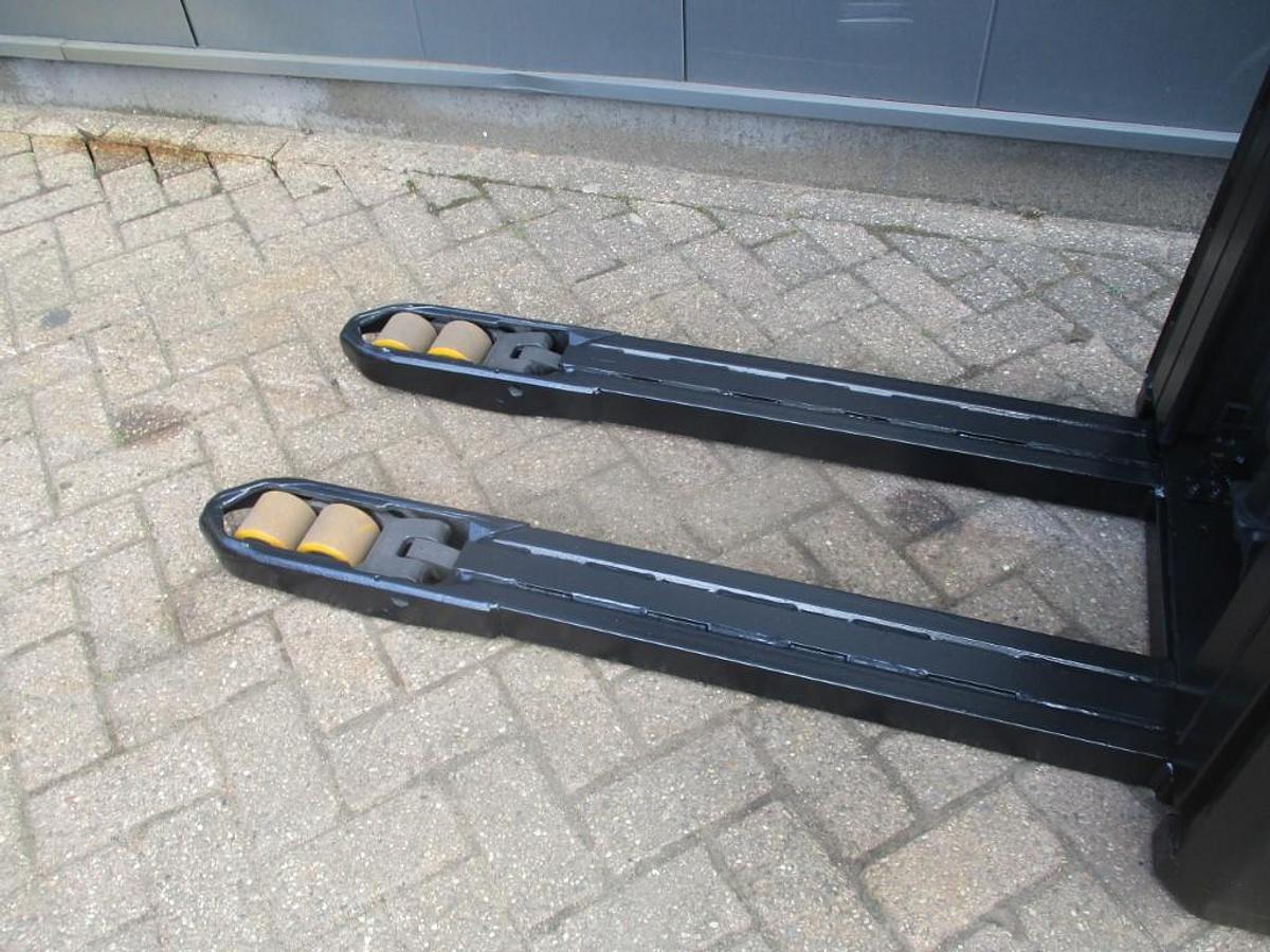 Refurbished 2017 TOYOTA SPE 160L triplex - 2650