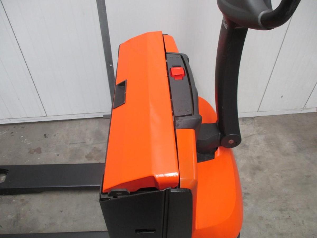 Refurbished 2019 TOYOTA BT LWE140 - 662