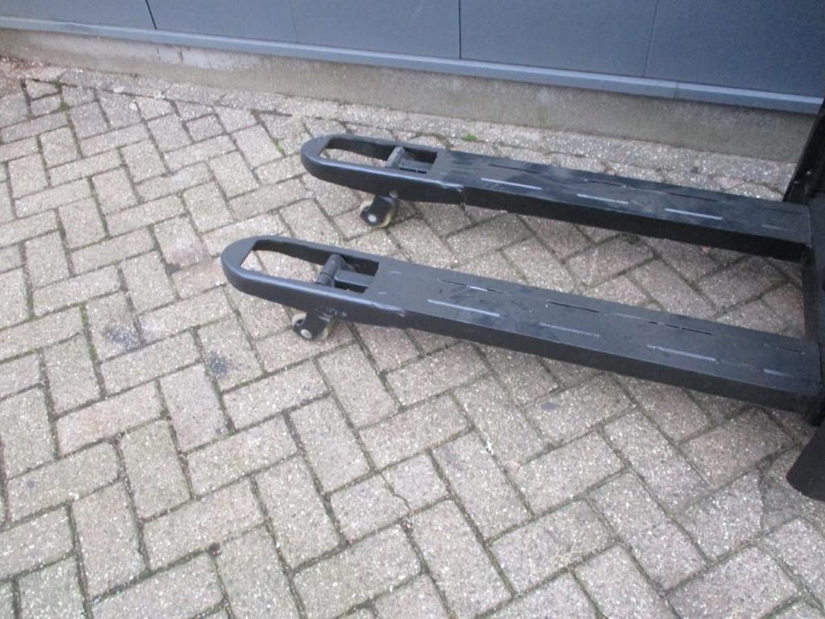 Refurbished 2012 BT SWE 200D