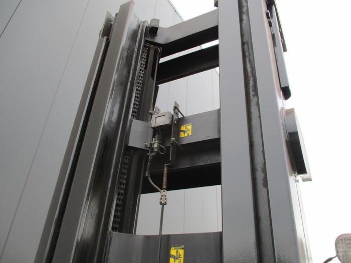 Gerenoveerd 2009 Crown  ESR5000-14-OPT2 - 17591