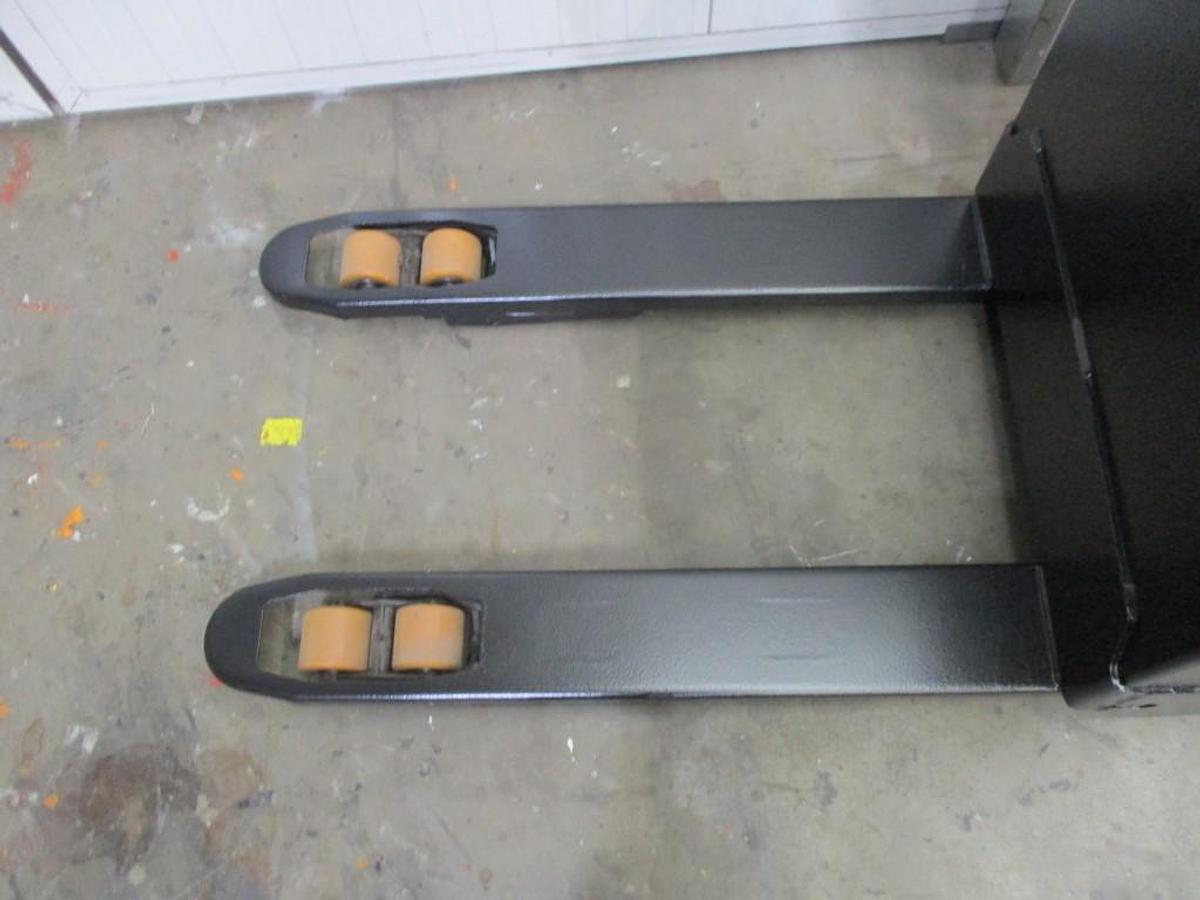 Refurbished 2021 TOYOTA LWE140 - 778