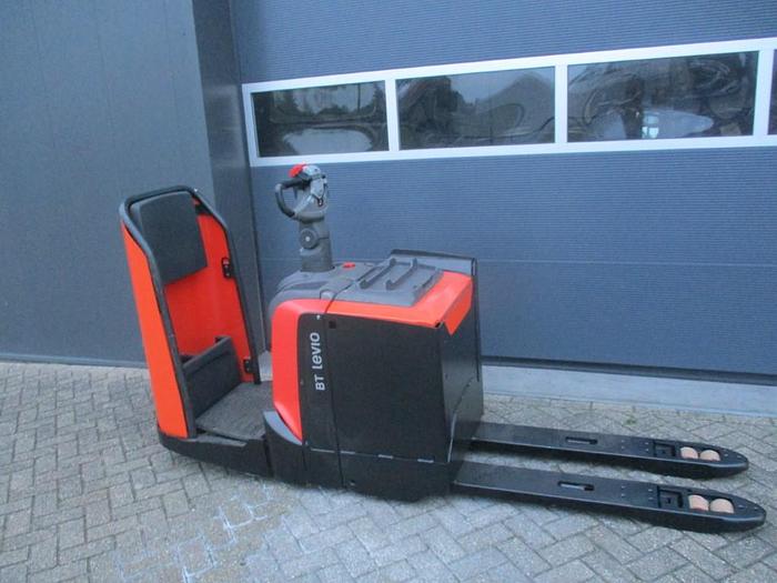 Refurbished 2017 TOYOTA LPE 250