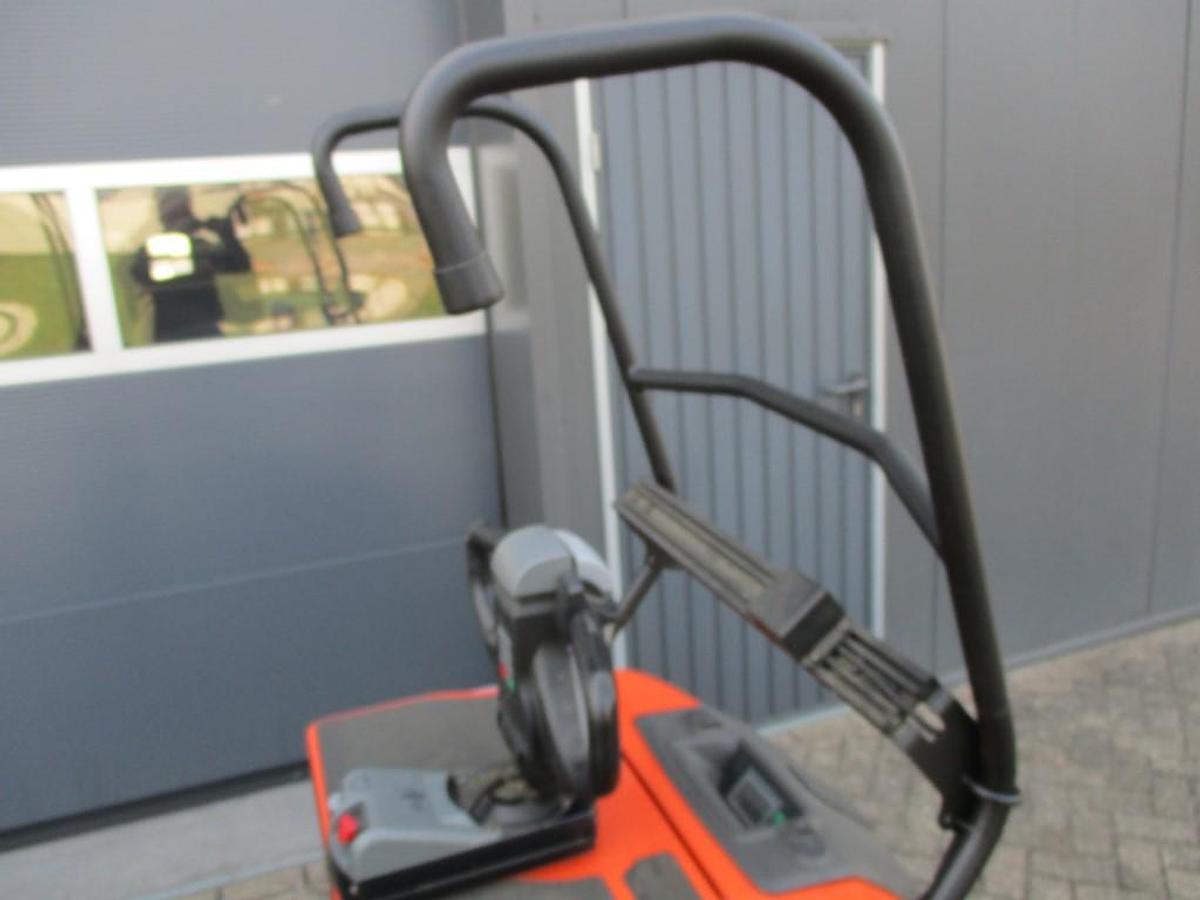 Refurbished 2019 TOYOTA OSE 250 - 2285