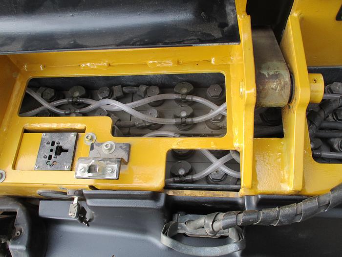 Refurbished 2001 Caterpillar NSP12K1