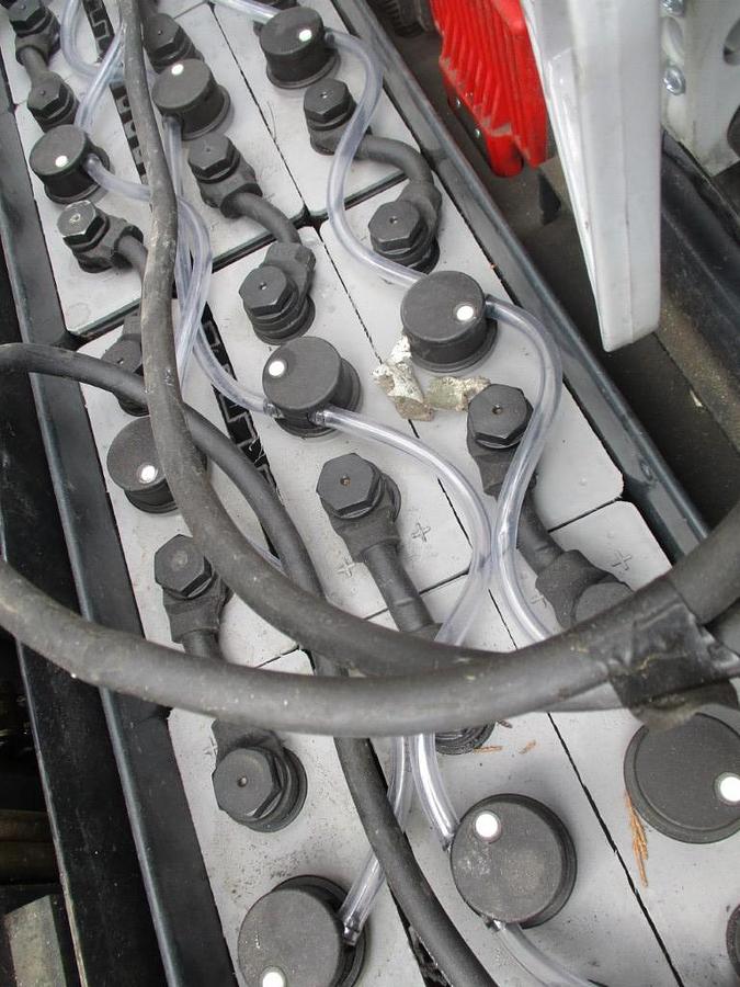 Refurbished 2007 Crown WS2300 18TT 4W