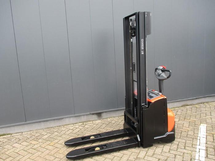 Refurbished 2018 TOYOTA SWE 140 - 1427
