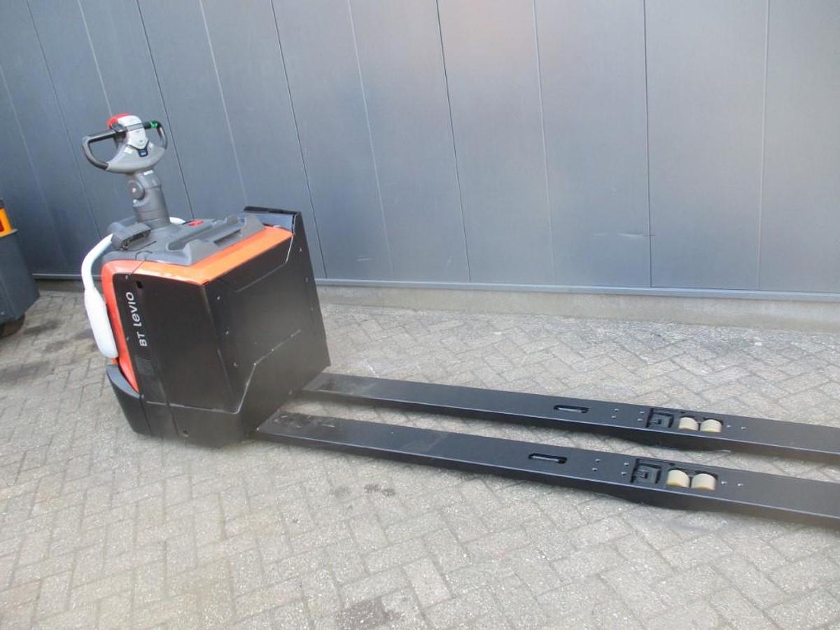 Refurbished 2020 TOYOTA LPE 250 - 2210