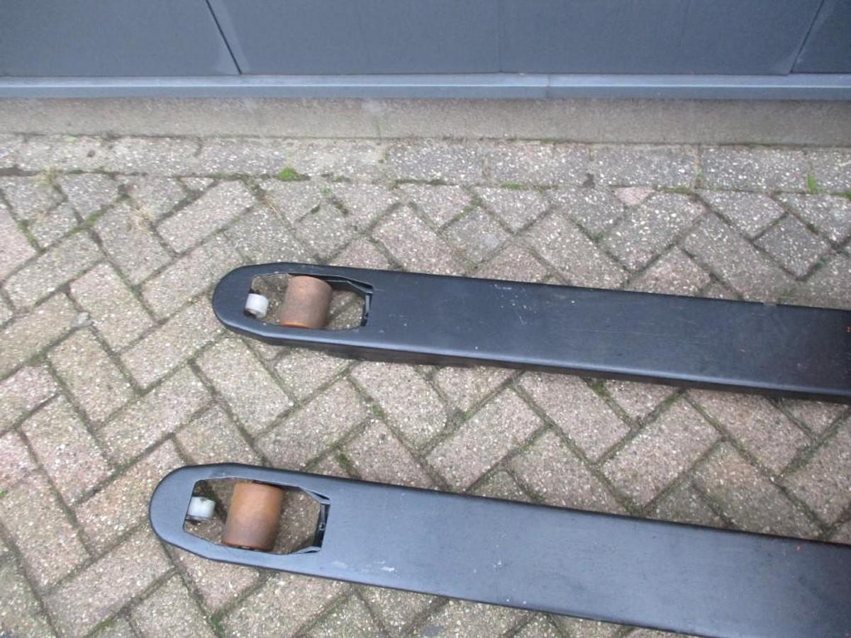 Refurbished 2007 BT LWE160 - 852