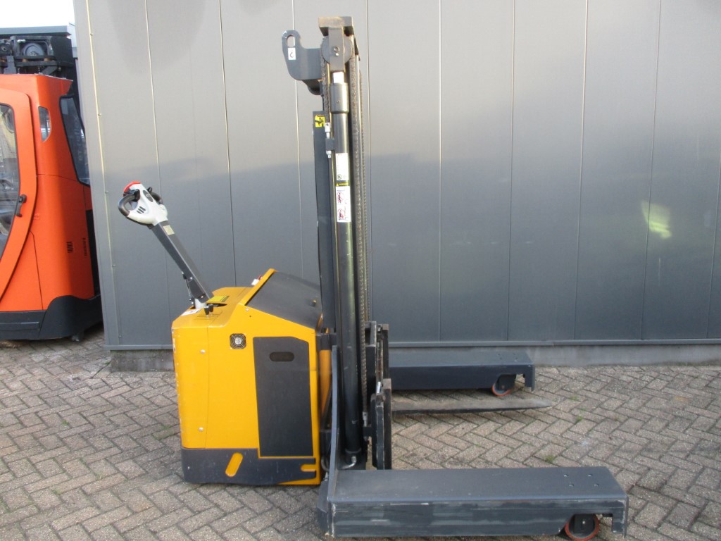 Refurbished 2012 FAC 4V-XT3020