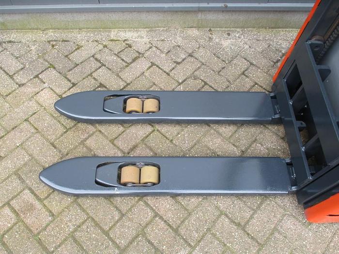 Refurbished 2015 Linde L 10