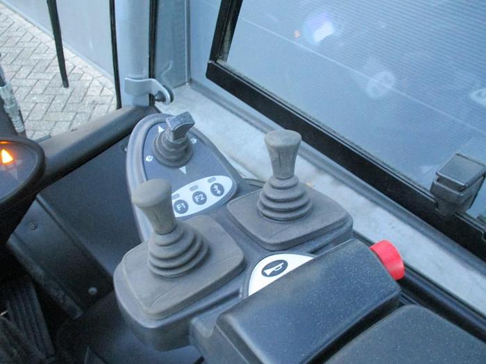 Refurbished 2015 STILL RX 60-25