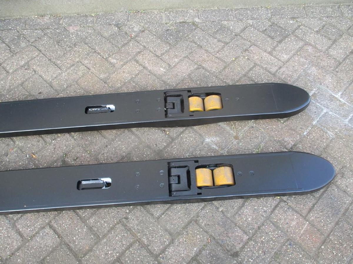 Refurbished 2021 TOYOTA LPE 250