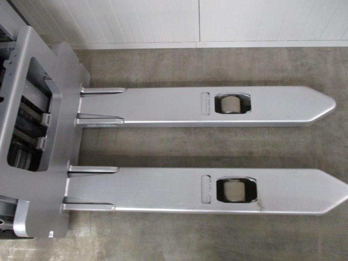 Refurbished 2018 BT EXV SF14 triplex - 2289