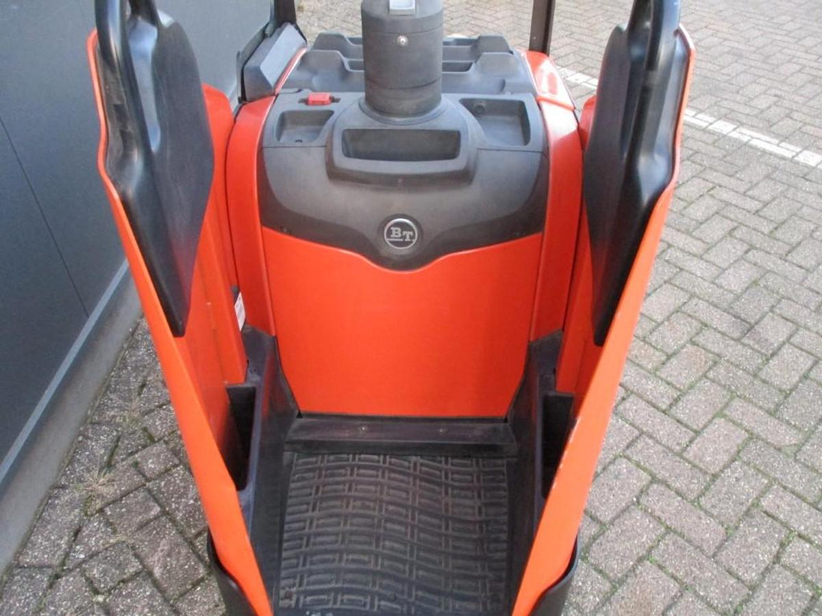 Refurbished 2018 TOYOTA LPE200 - 1778