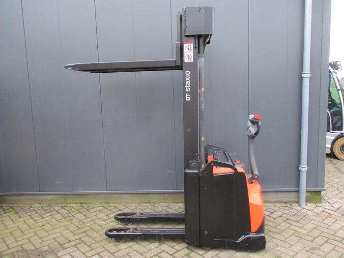 Refurbished 2017 TOYOTA SWE 160L - 815