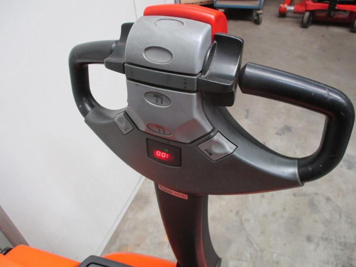 Refurbished 2016 TOYOTA BT LWE160 - 822