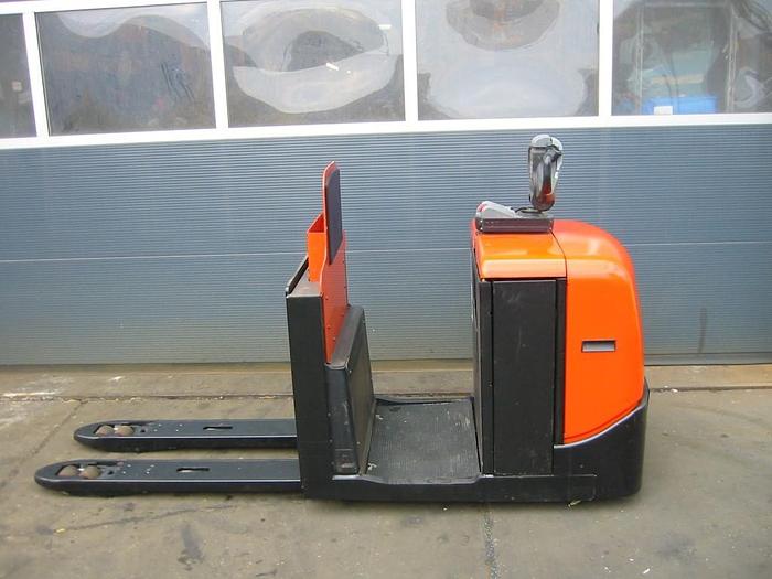 Gerenoveerd 2007 BT OSE250 - 1772