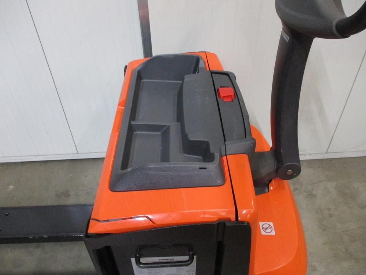 Refurbished 2021 TOYOTA LWE200 - 606
