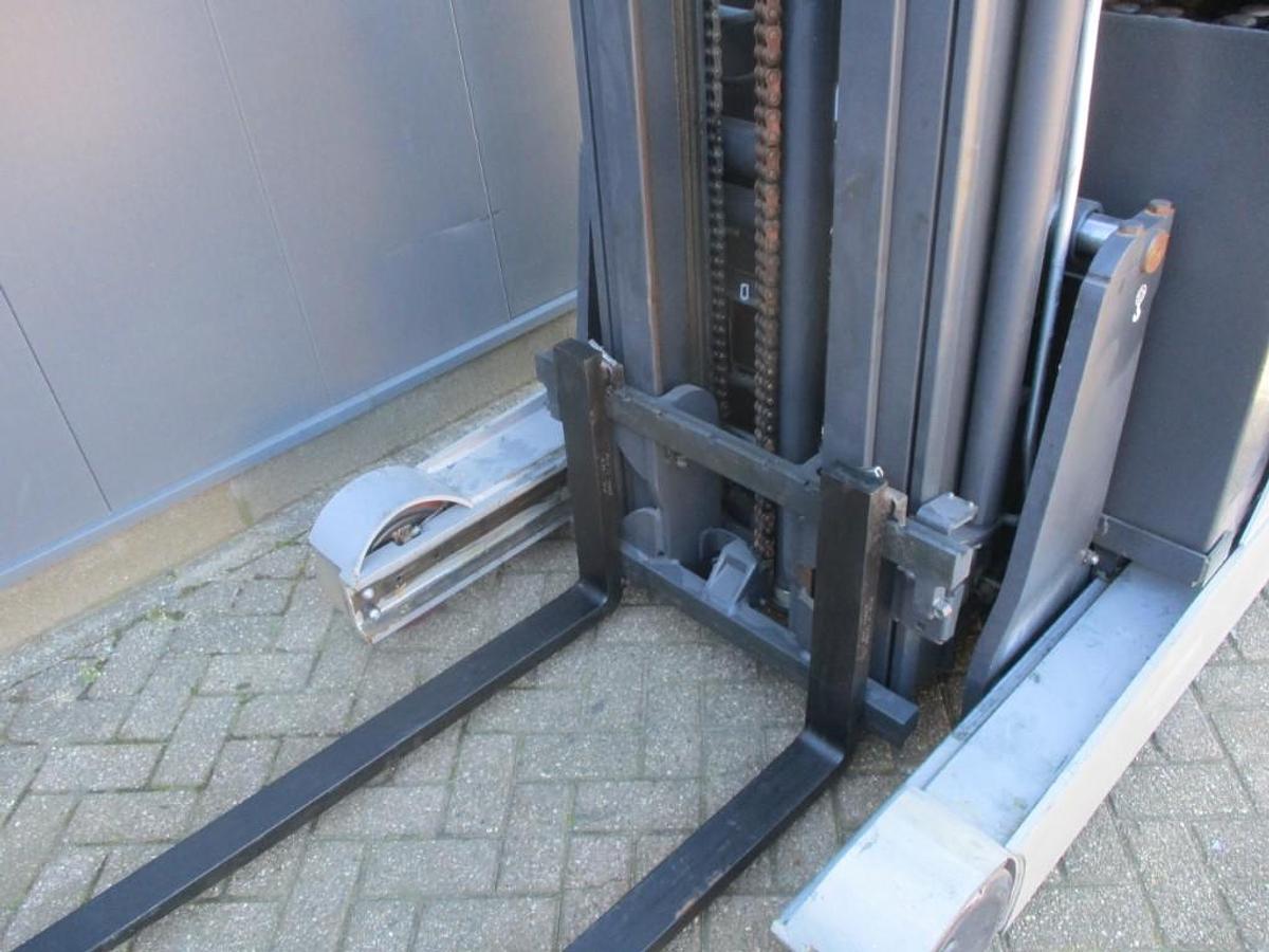 Refurbished 2020 STILL FM X10 - 3835