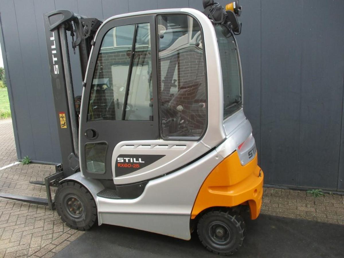 Refurbished 2017 STILL RX60-25 - 13435