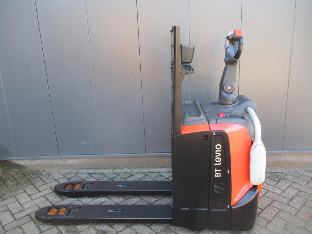 Refurbished 2019 TOYOTA LPE 200 -1992