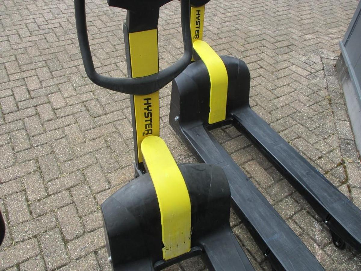 Refurbished 2014 Hyster TP1 - 1000