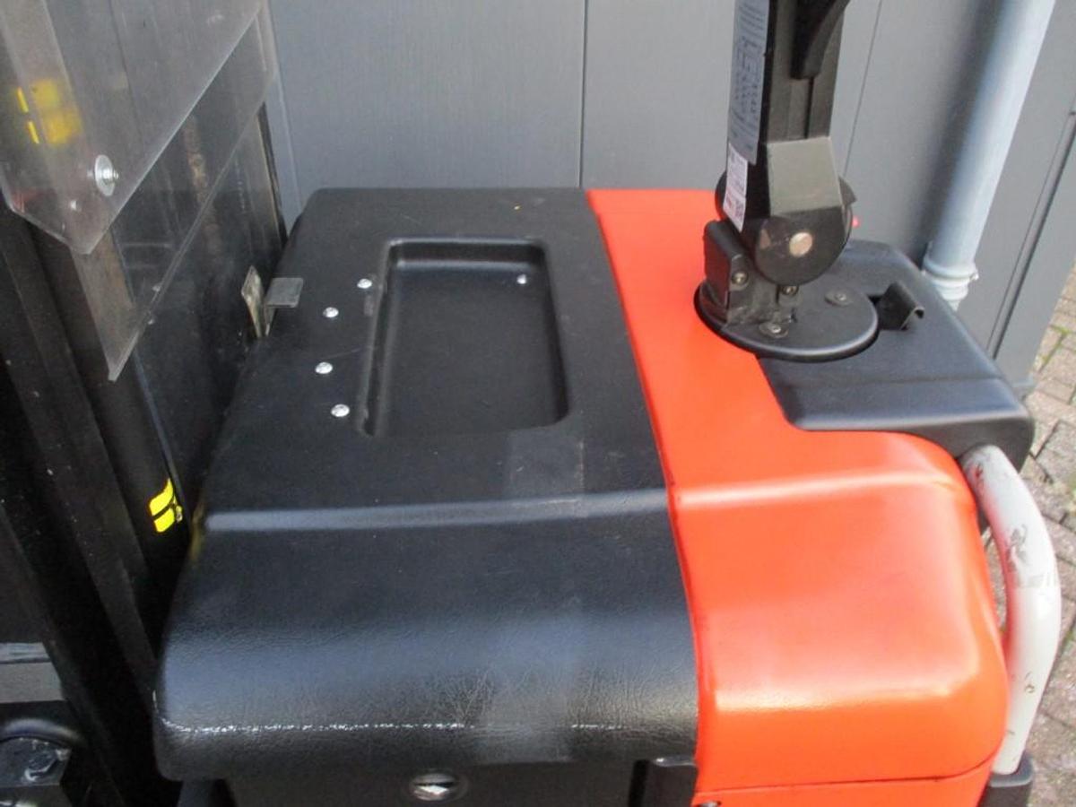 Refurbished 2007 BT SPE125