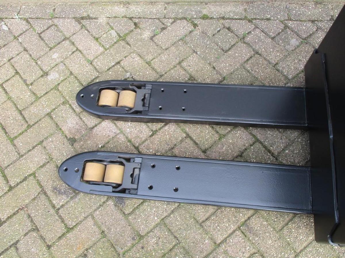 Refurbished 2016 BT LWE180 - 815