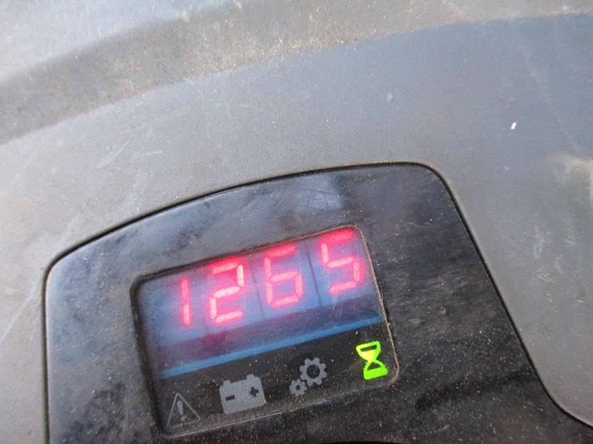 Refurbished 2017 TOYOTA SWE 080L - 1265