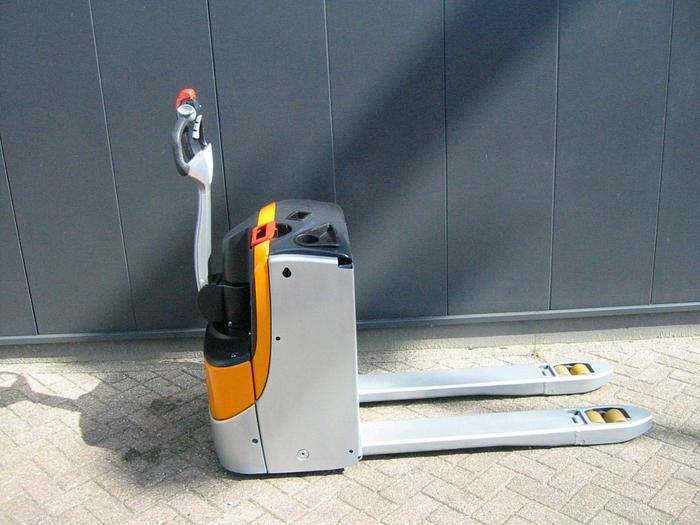 Gerenoveerd 2015 STILL EXU20 - 1117