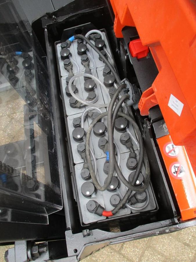 Refurbished 2018 TOYOTA SWE 120 - 1136