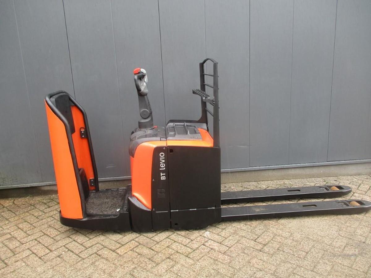 Refurbished 2015 BT LPE 200 - 1946
