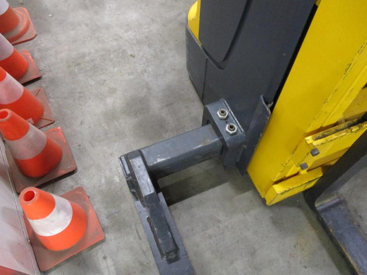 Refurbished 2003 Jungheinrich EJB14 - 727