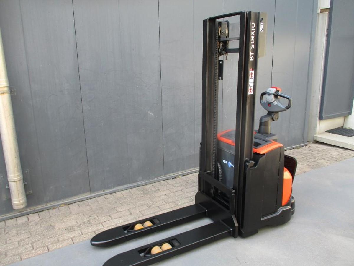 Refurbished 2014 BT SWE 100 - 947