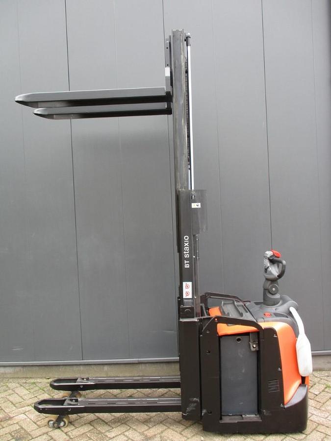 Refurbished 2016 BT SPE200D