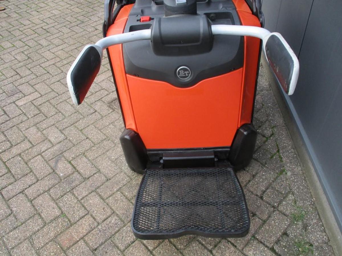 Refurbished 2016 TOYOTA SPE120 triplex - 2563