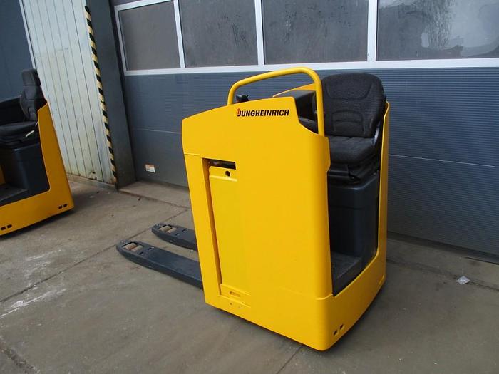 Used 2013 Jungheinrich - 5715