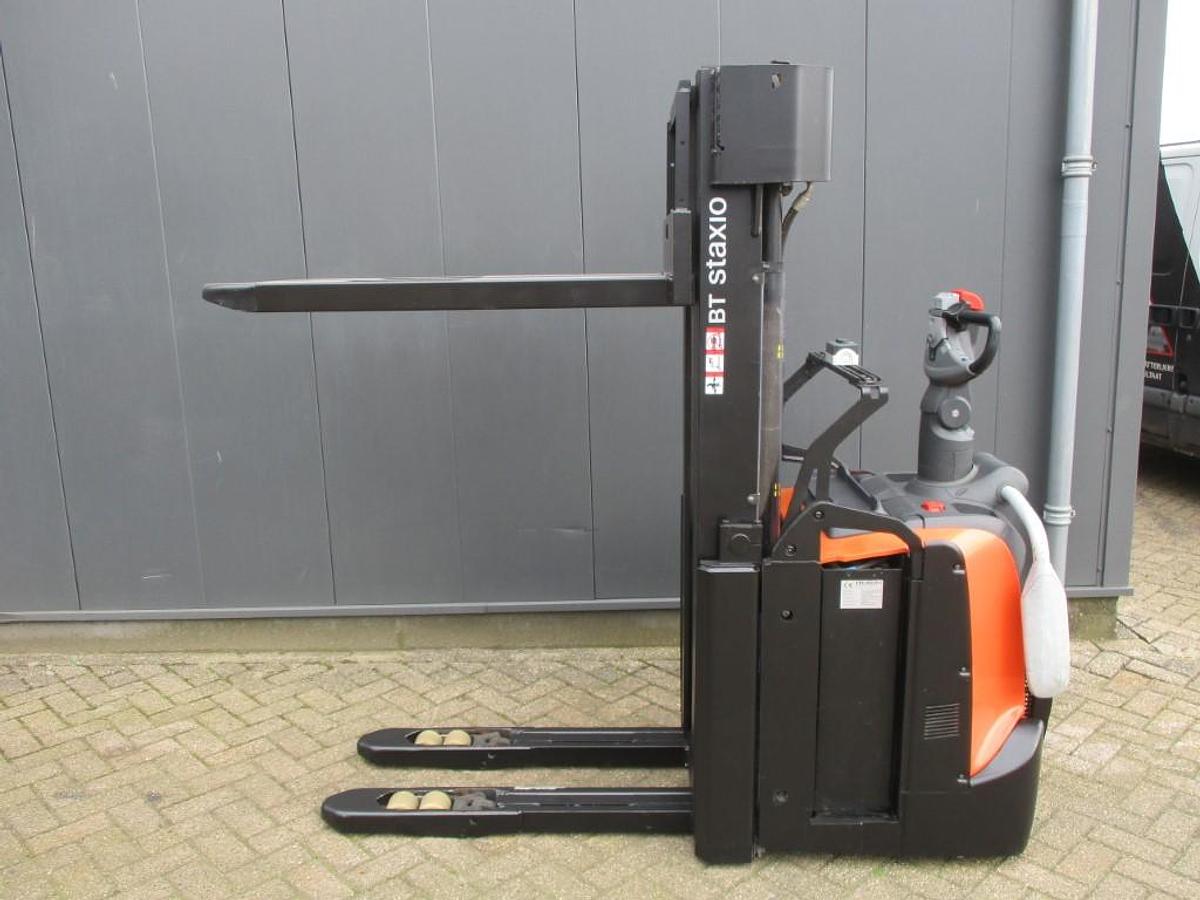 Refurbished 2019 TOYOTA SWE140L triplex - 2161