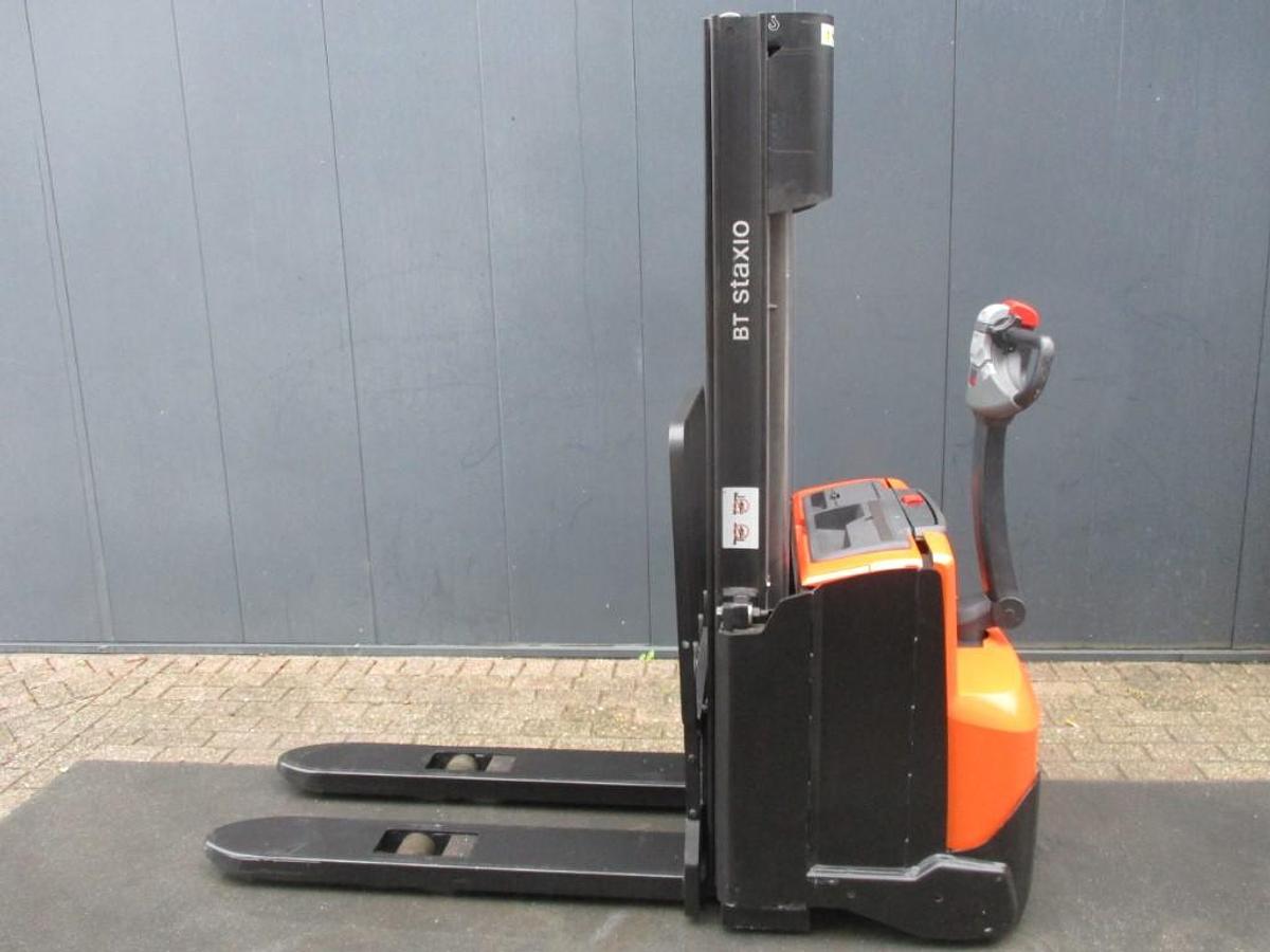 Refurbished 2012 TOYOTA BT SWE120 - 842