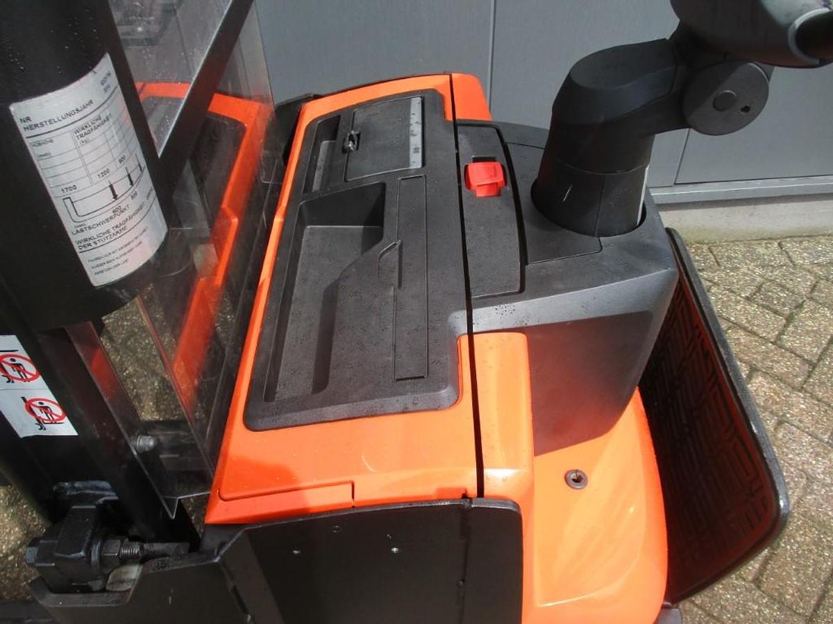 Refurbished 2014 BT SWE 200D - 1404