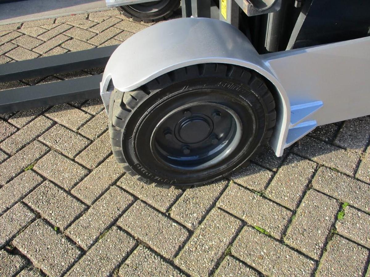 Refurbished 2020 STILL FM-X17