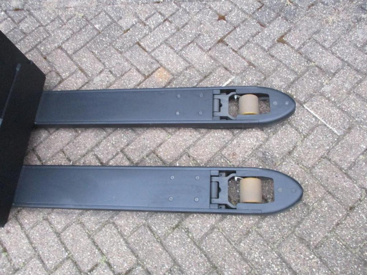 Refurbished 2019 TOYOTA LWE250 - 002