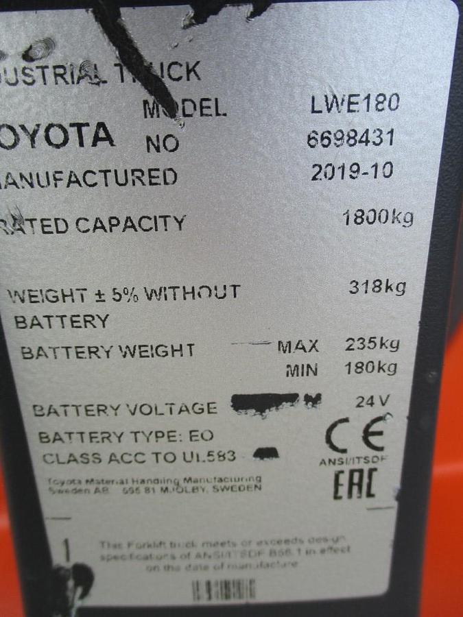 Refurbished 2019 TOYOTA LWE180 - 924