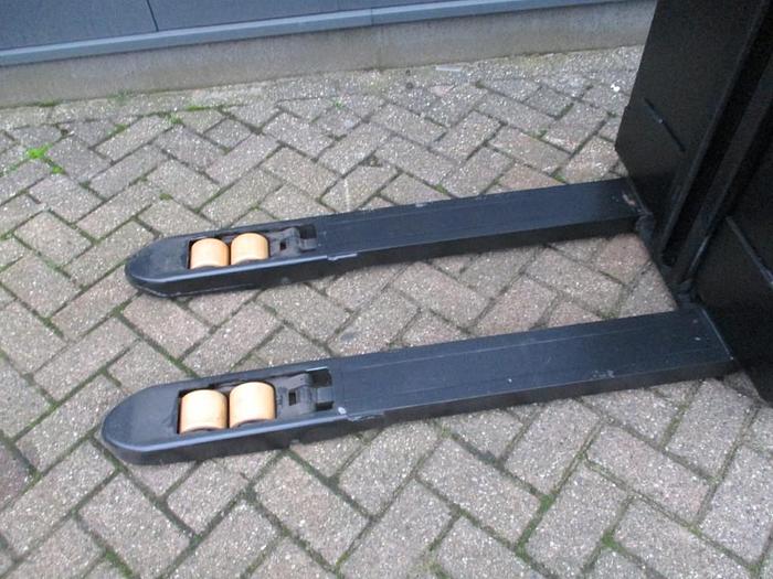 Refurbished 2013 BT SWE 080L - 189