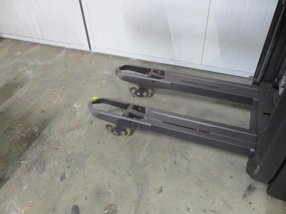 Refurbished 2021 TOYOTA SPE120L - 117