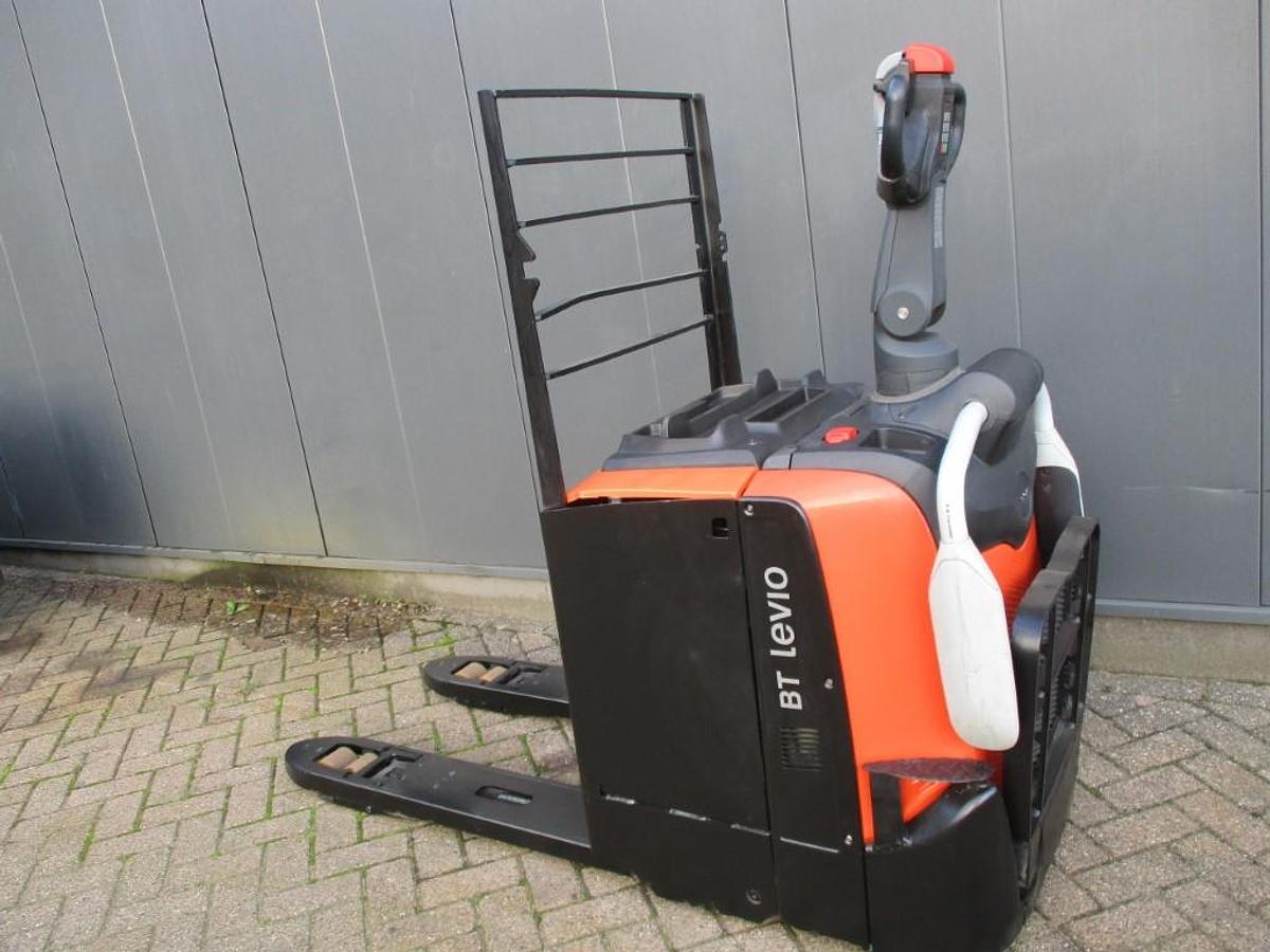 Refurbished 2018 TOYOTA LPE250 - 2446